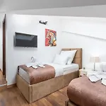 Dua Hotel 4*